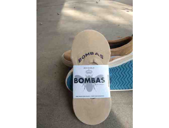 TOMS Womens size 6 Paxton slip-on in brown suede with one pair of Bomba no-show socks