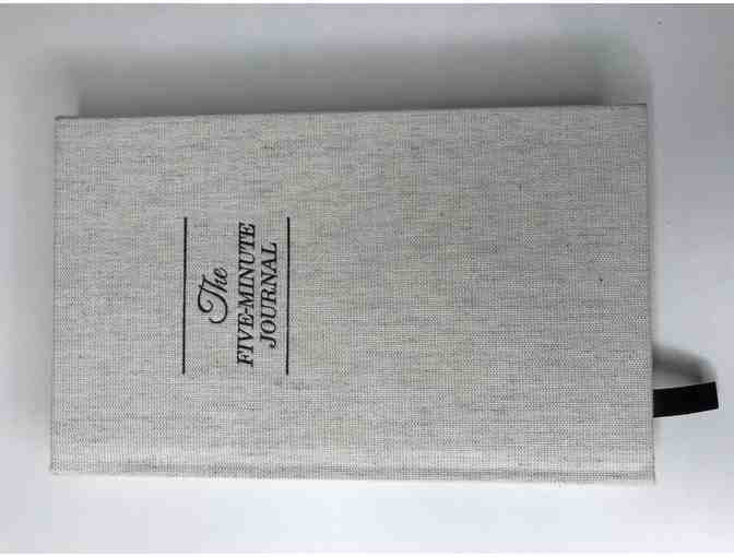 The Five Minute Journal: A Happier You in 5 Minutes a Day