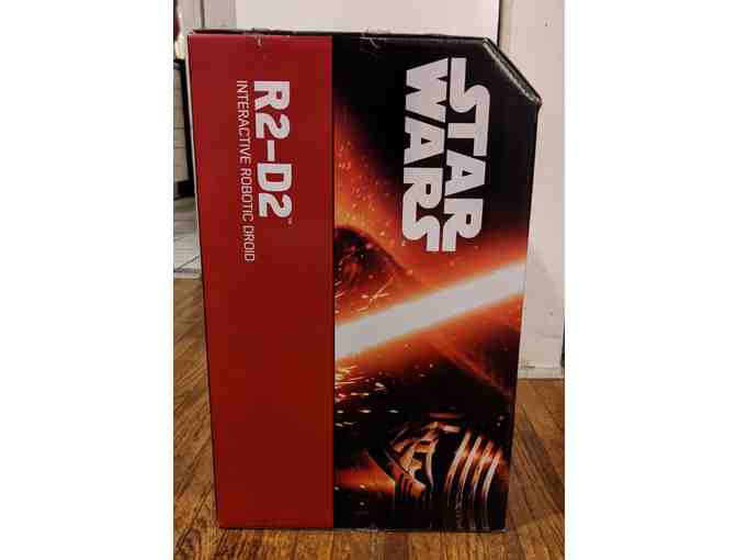 Star Wars R2-D2 Interactive Robotic Droid - 'Toys-R-US' original packaging