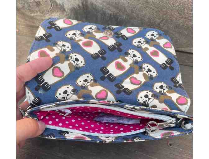 Bungalow 360 Wristlet Sea Otter