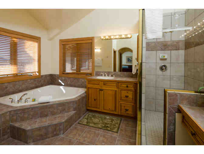 Live Auction #3:  Ski Lovers Steamboat Springs Getaway!