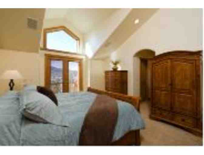 Ski Lovers Steamboat Springs Getaway!