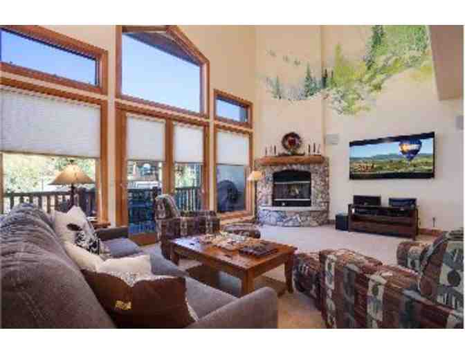 Ski Lovers Steamboat Springs Getaway!