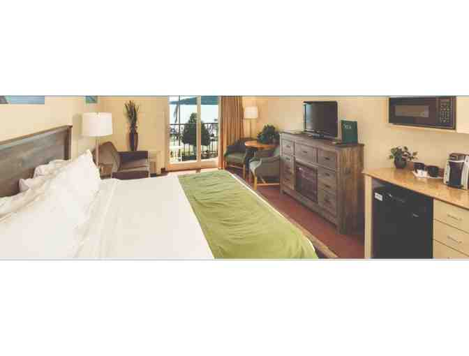 Lake Geneva One Night Getaway at Harbor Shores