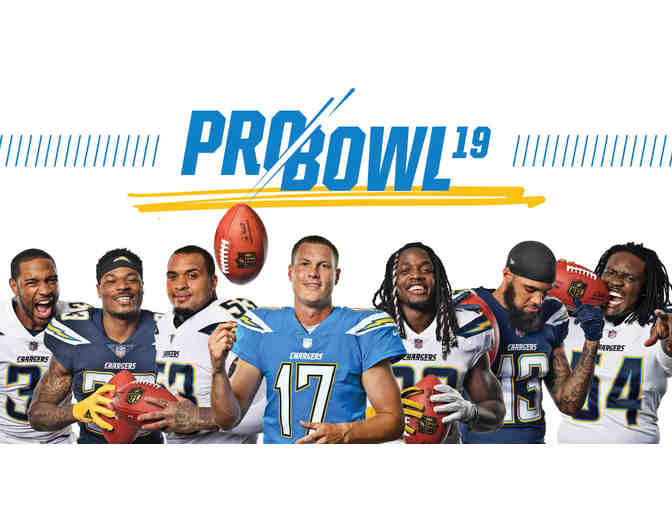 2019 LA CHARGERS PRO BOWL COMMEMORATIVE FOOTBALL