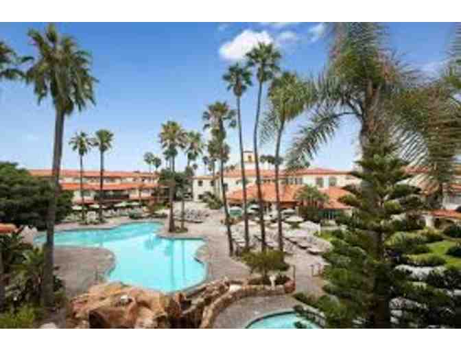 EMBASSY SUITES MANDALAY BEACH HOTEL AND RESORT-2 NIGHT STAY IN AN OCEAN VIEW SUITE