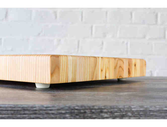 Larch Wood Inc.: The 'Small Original' Cutting Board