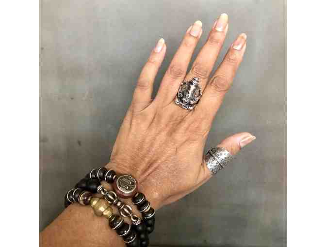 BreatheDeepDesigns: Vajra Unisex Onyx Stretch Bracelet