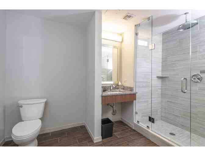 One-Night stay & Breakfast for Two at Auburn Marriott Grand National