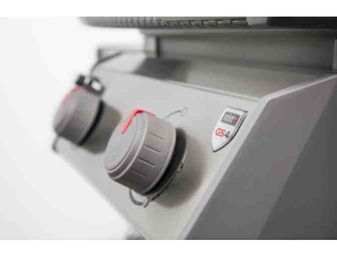 Weber Spirit II E-210 2 burner Liquid Propane Grill - Black