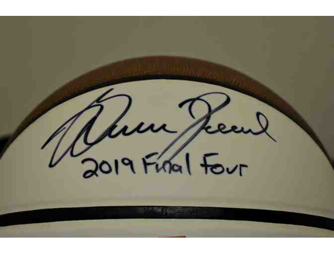 2019 Final Four Auburn Basketball signed by Coach Bruce Pearl!!