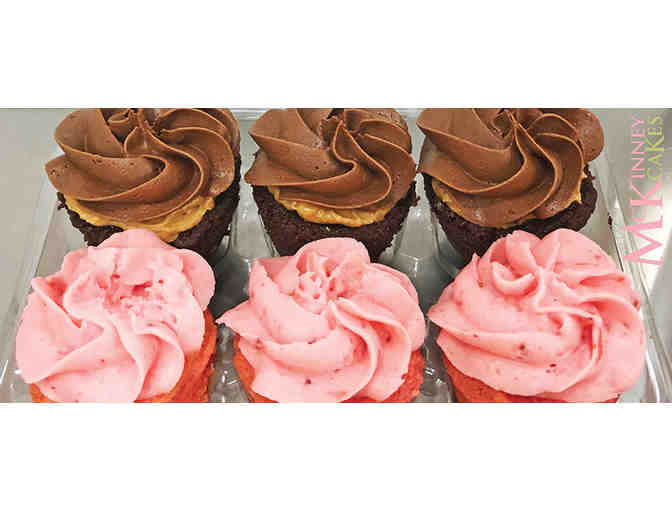 One 10' Peggy McKinney Cake