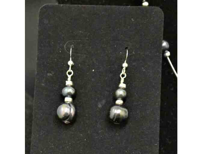 Black Freshwater Pearl Necklace & Earrings