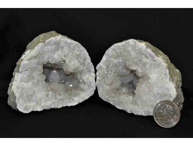 Set of (5) Geodes and ThunderEggs!