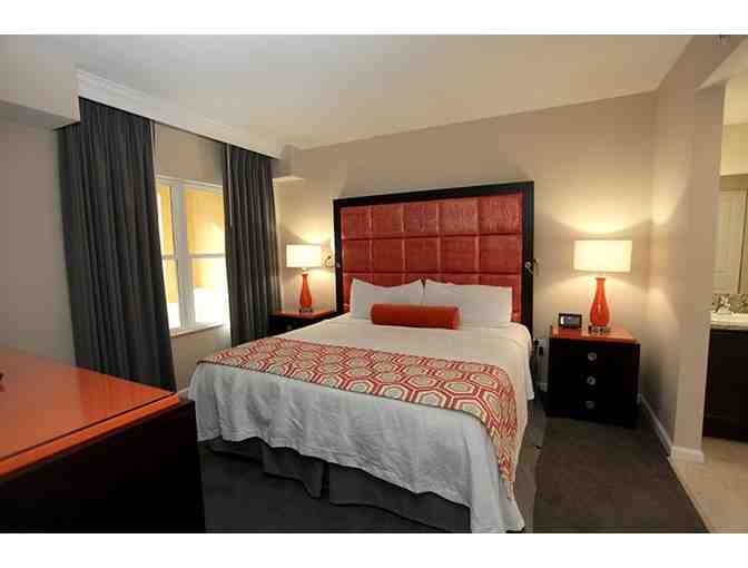 ORLANDO 2 SUITE CONDO- SLEEPS 8 FOR DECEMBER 14-21, 2019 + 4 Disney One Day Hopper passes