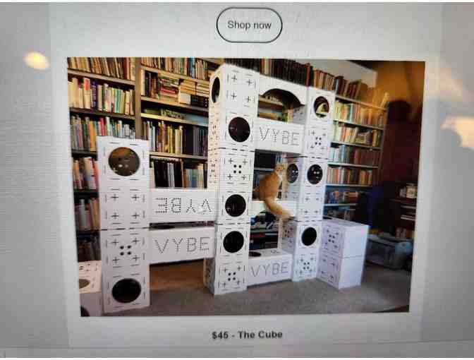 AMAZING Cat Castle for your furr-babies!