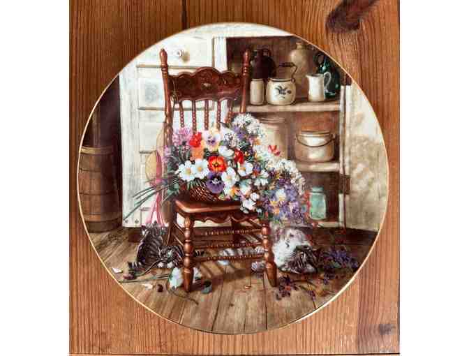 Three Collector Kitty Plates