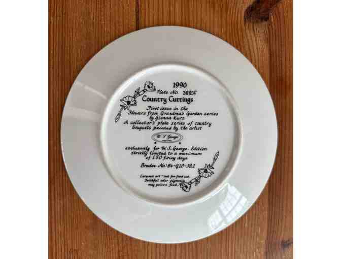 Three Collector Kitty Plates