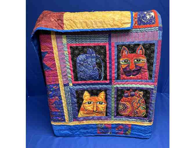 Laurel Burch Handcrafted Cat Quilt