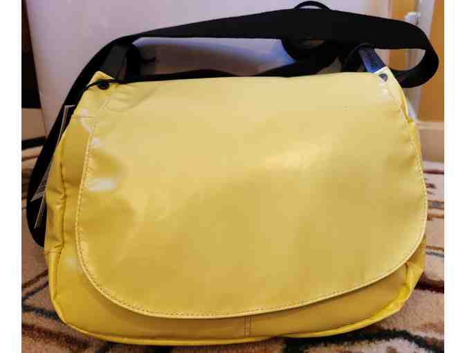 Jack Gomme Light Handbag & Wallet