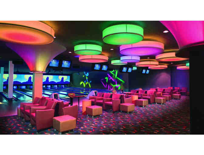 Bowling for 2 at Bowlmor in Time's Square