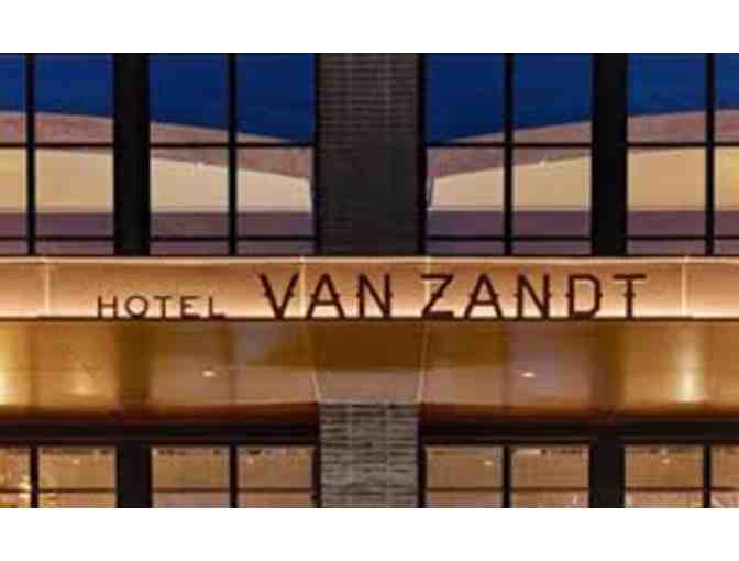 Night in Austin, TX (Hotel + Dinner)