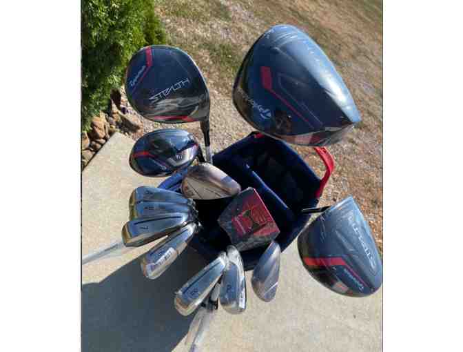 Taylor Made Golf Set & Bag