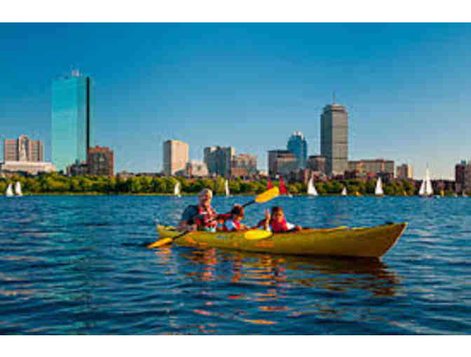 Enjoy Paddling on the Water with Charles River Canoe and Kayak