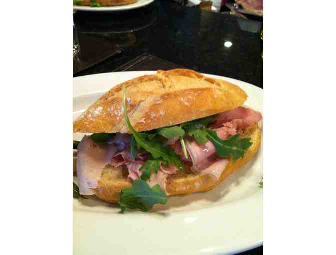 Tea Time in Winchester: A Tavola & Bookends