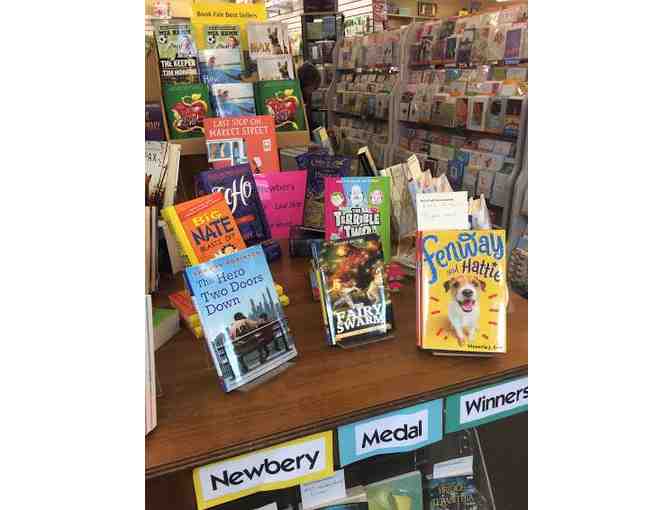 Tea Time in Winchester: A Tavola & Bookends