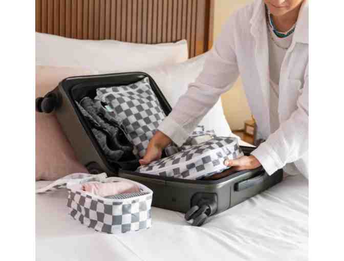 Feeding Littles / Bumkins