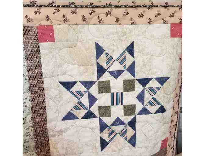 Women's Voices-A Civil War Quilt