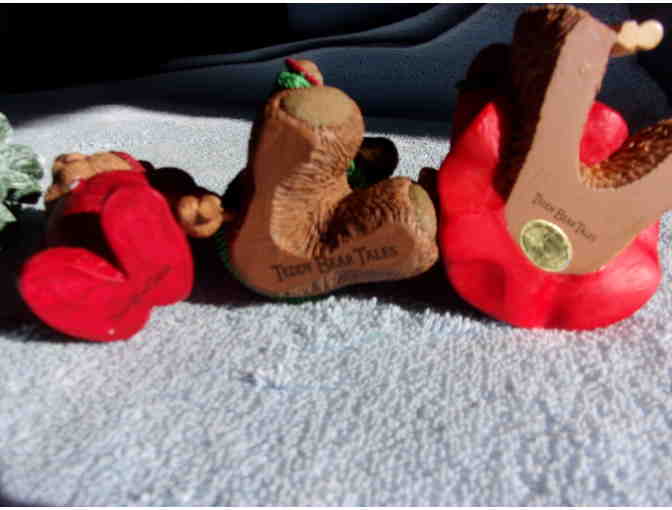 Lot 4 Hallmark Teddy Bear Tales Figurines
