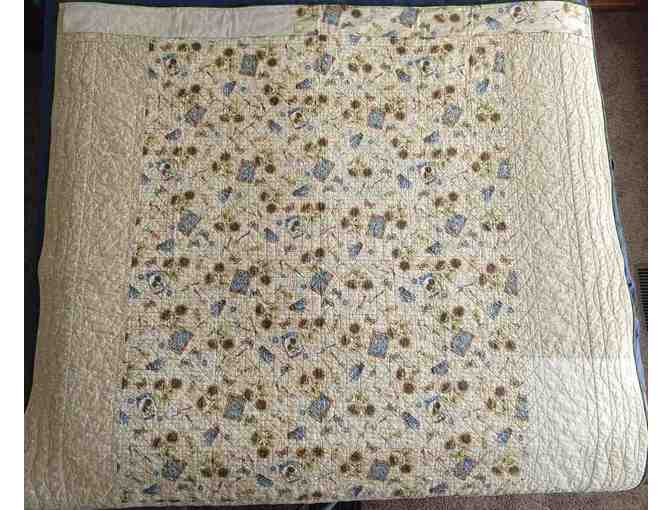 Handmade Medallion Lap Quilt