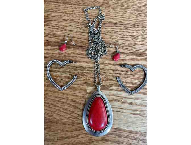 Lot of 6 Sets of Beautiful Vintage Costume Jewelry