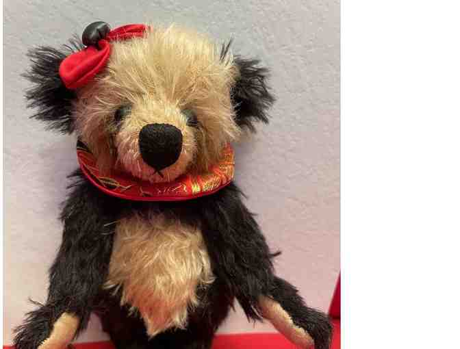 Vintage Artist Panda Bear (by Angela Lau)