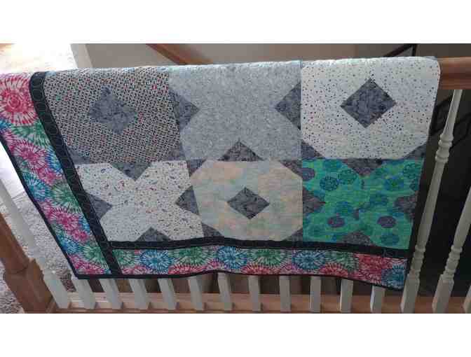 Handmade Hugs & Kisses Twin/Large Lap Quilt