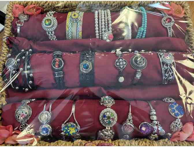 Beautiful Basket of Snap Jewelry