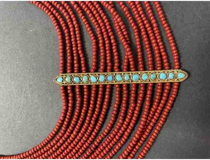 Lovely Vintage 'Discovery Unlimited' Necklace