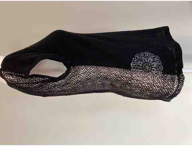 Tee Party Dove T-Shirt w/Crochet Back Medium