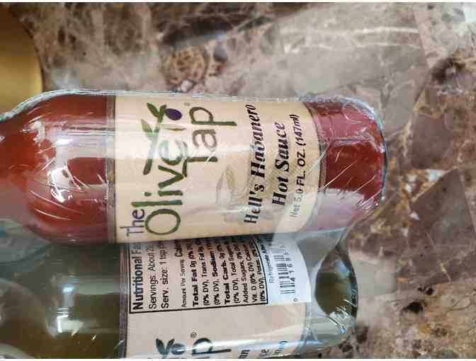 Hot to Trot! Gift Basket From the Olive Tap