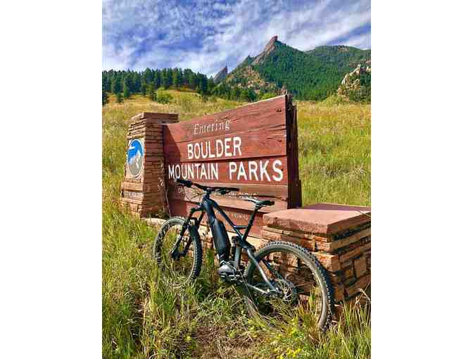 2 Riders-Best of Boulder Ebike Tour #1