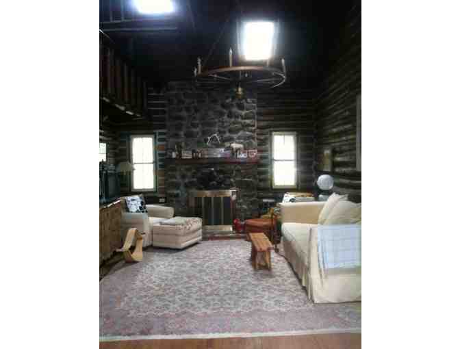 Weekend @ a Lakeside Cabin in Highland Lakes, NJ