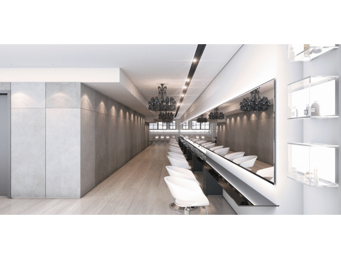 A Haircut by Nicolette Rauchut of the World-Famous Warren-Tricomi Salon