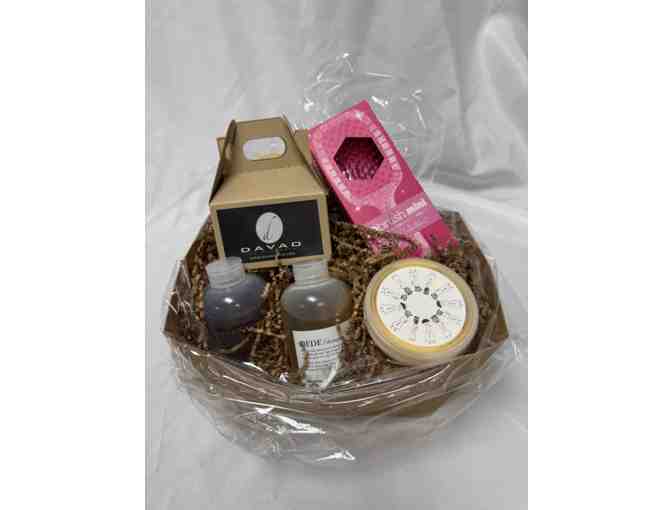 Like Mother, Like Daughter