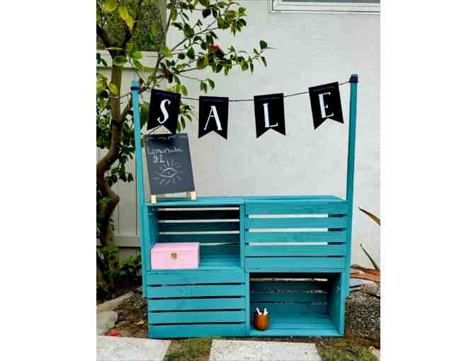 Homemade Lemonade Stand with Adorable Accessories