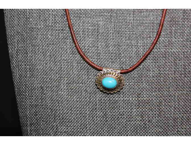 Stylish Turquoise Pendant