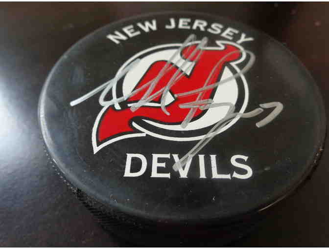 New Jersey Devils Signed Hockey Puck