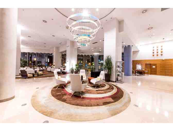 2 Nights in a New King Guest Room w/ Breakfast the Hilton Diagonal Mar Barcelona