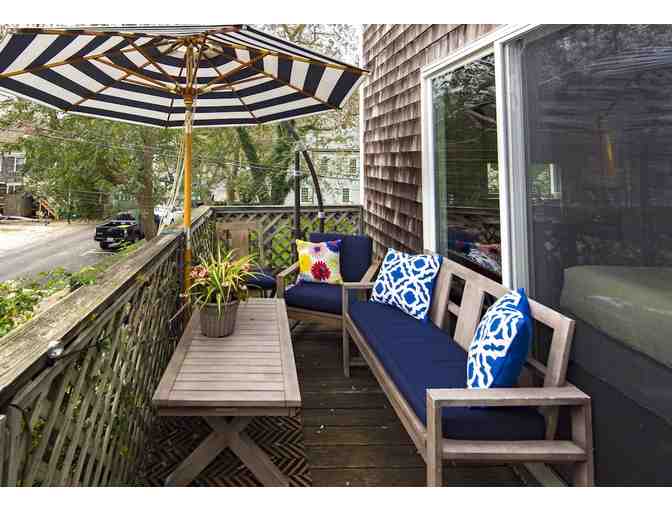 One Week Stay at Top of 444 Gallery